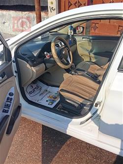 هیۆندای ئەکسنت